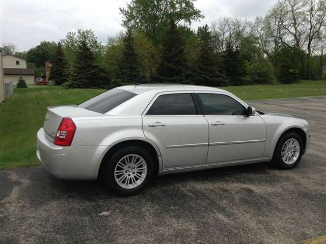 2008 Chrysler 300 Touring 4dr Sedan